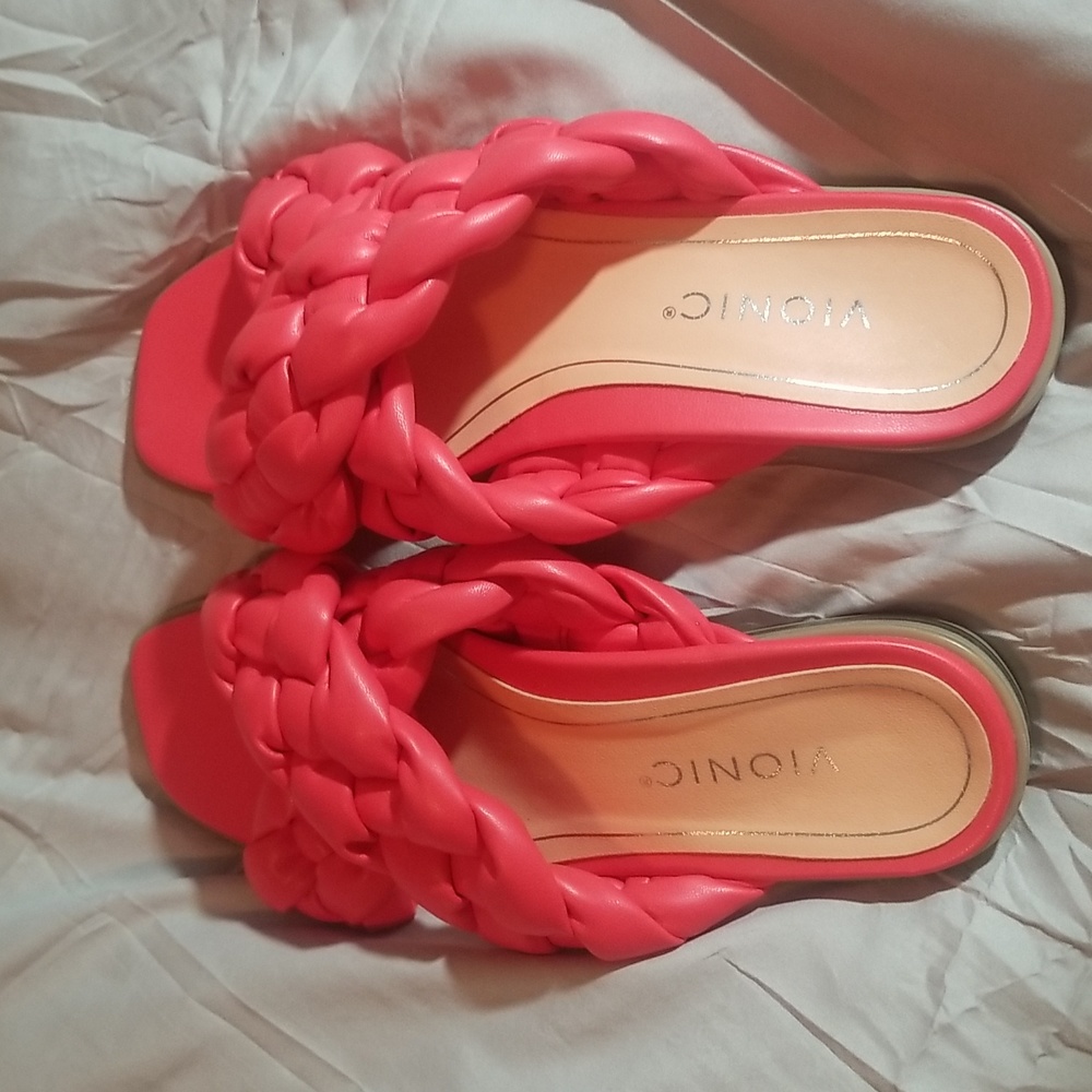 Vionic Kalina Sandals